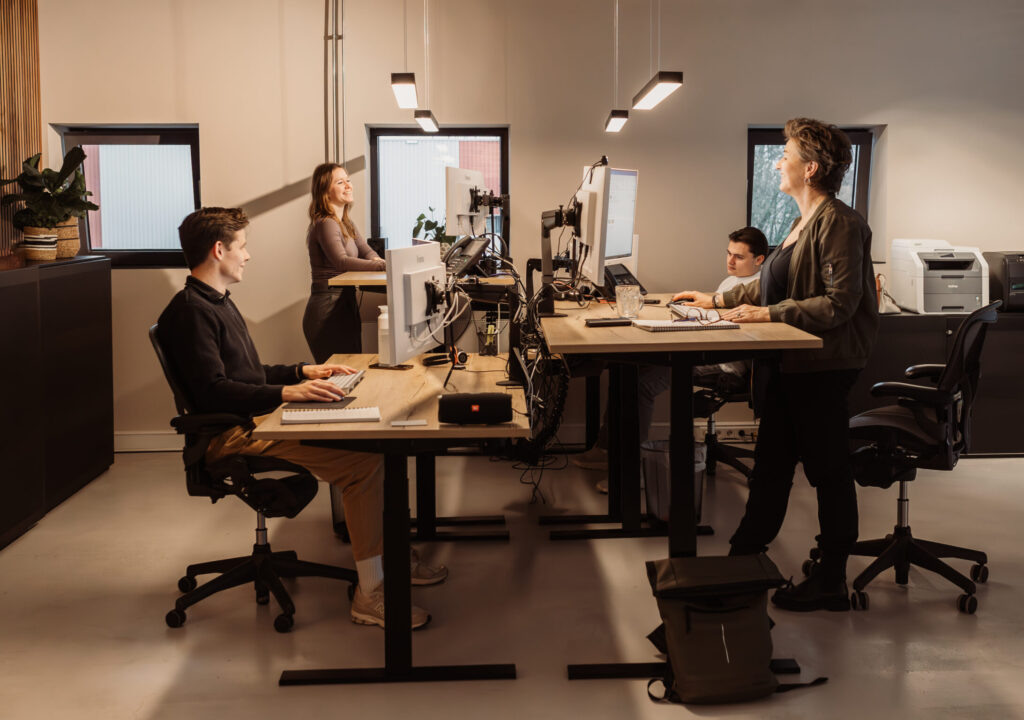 SEO&SEA marketing werksituatie op kantoor.